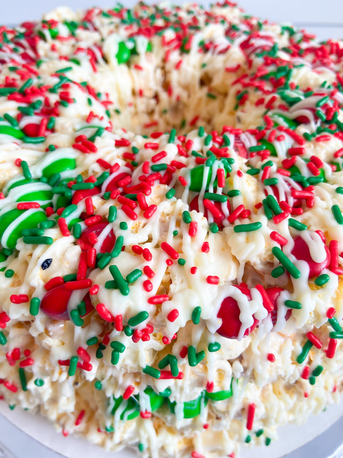 Christmas Gourmet Popcorn Cake