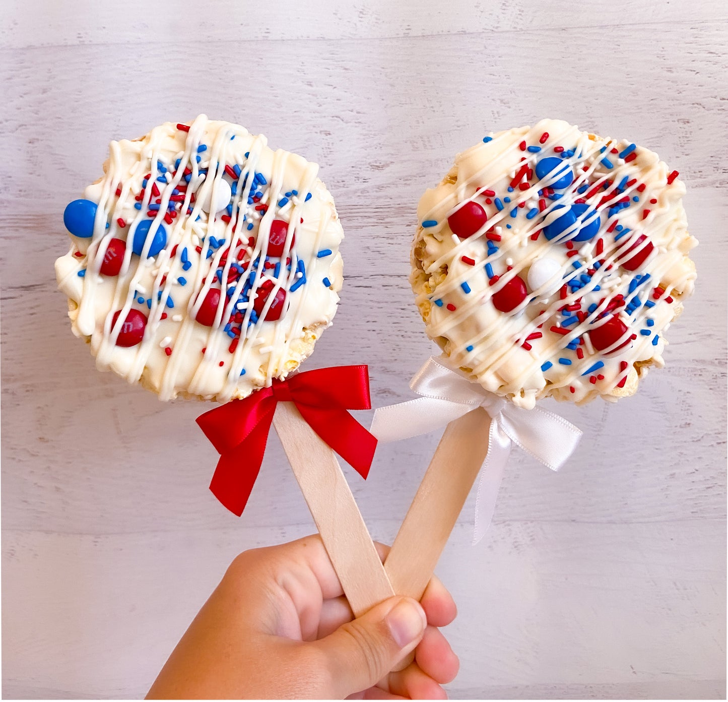Patriotic Gourmet Popcorn Pops