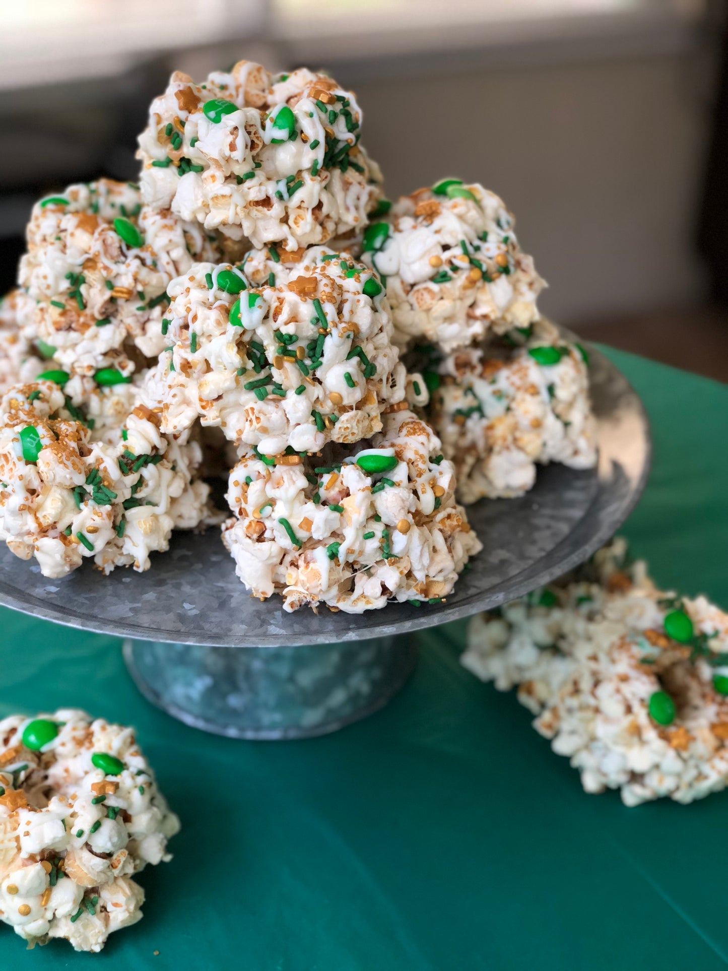 Customized Mini Gourmet Popcorn Cakes