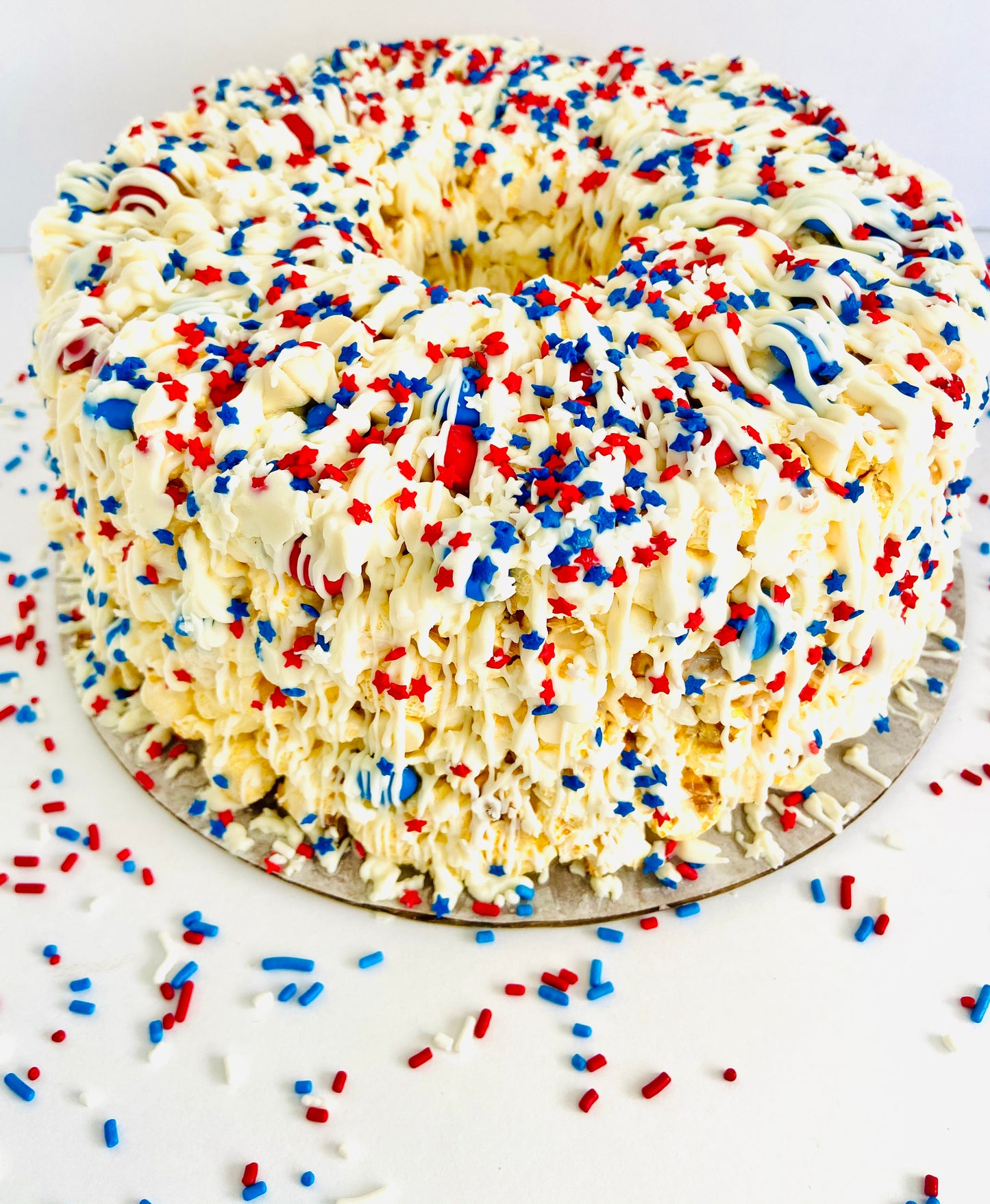 Patriotic Gourmet Popcorn Cake