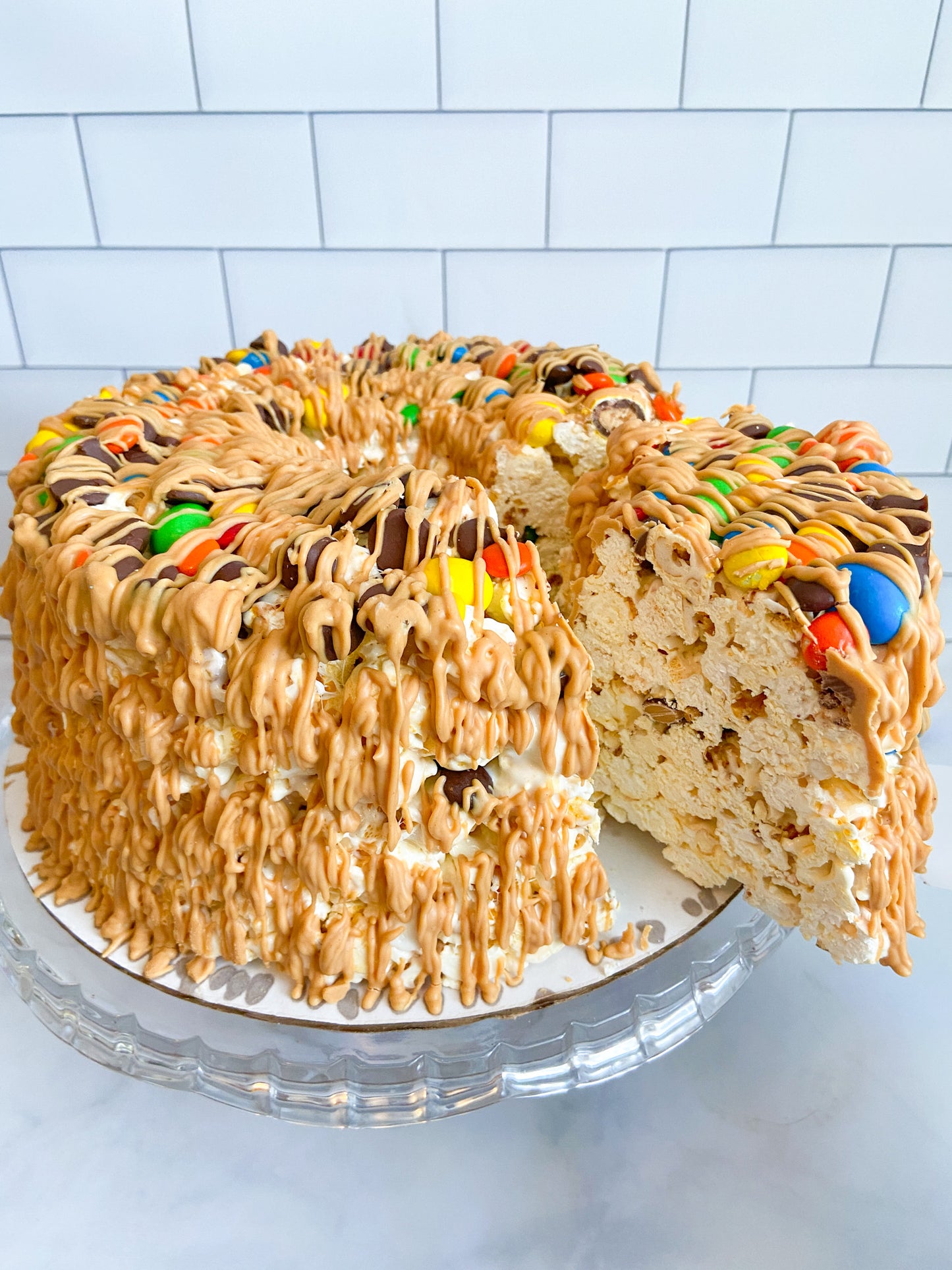 Peanut Butter Lover's Gourmet Popcorn Cake