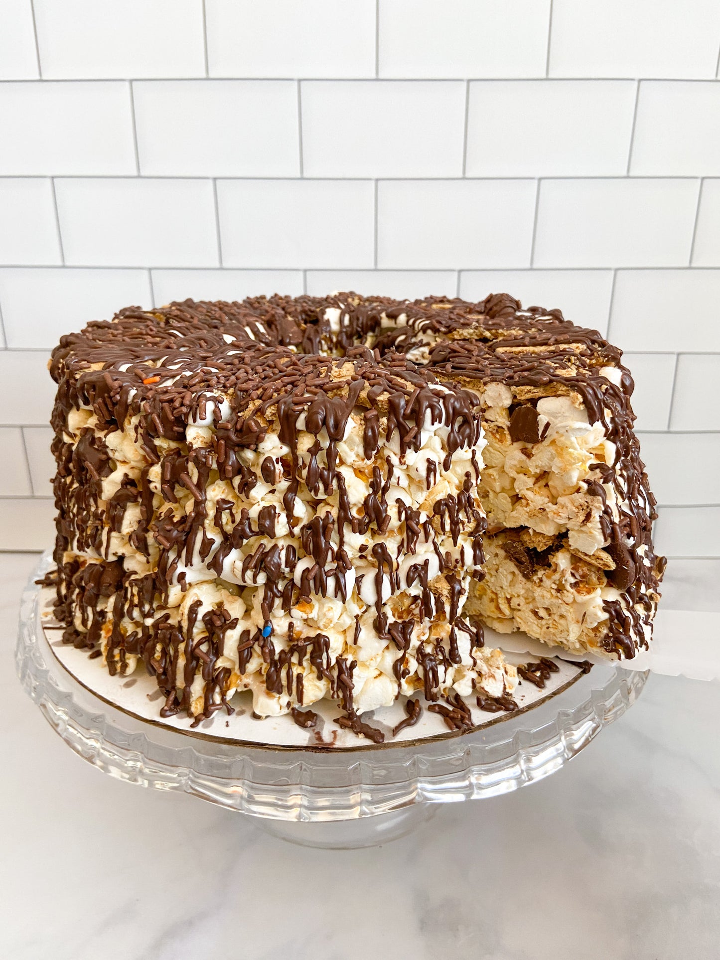 S'mores Lover's Gourmet Popcorn Cake