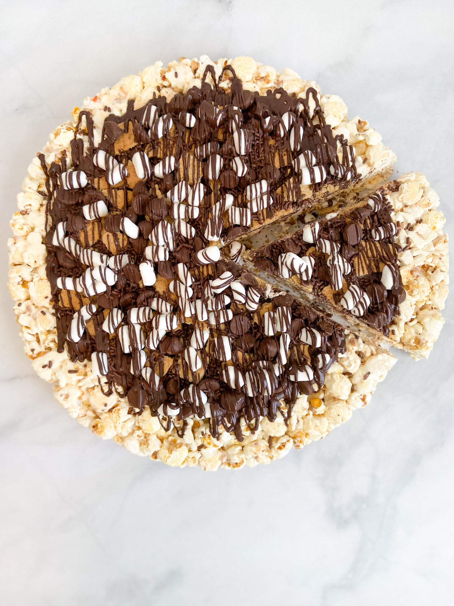 S'mores Lover's Gourmet Popcorn Pizza