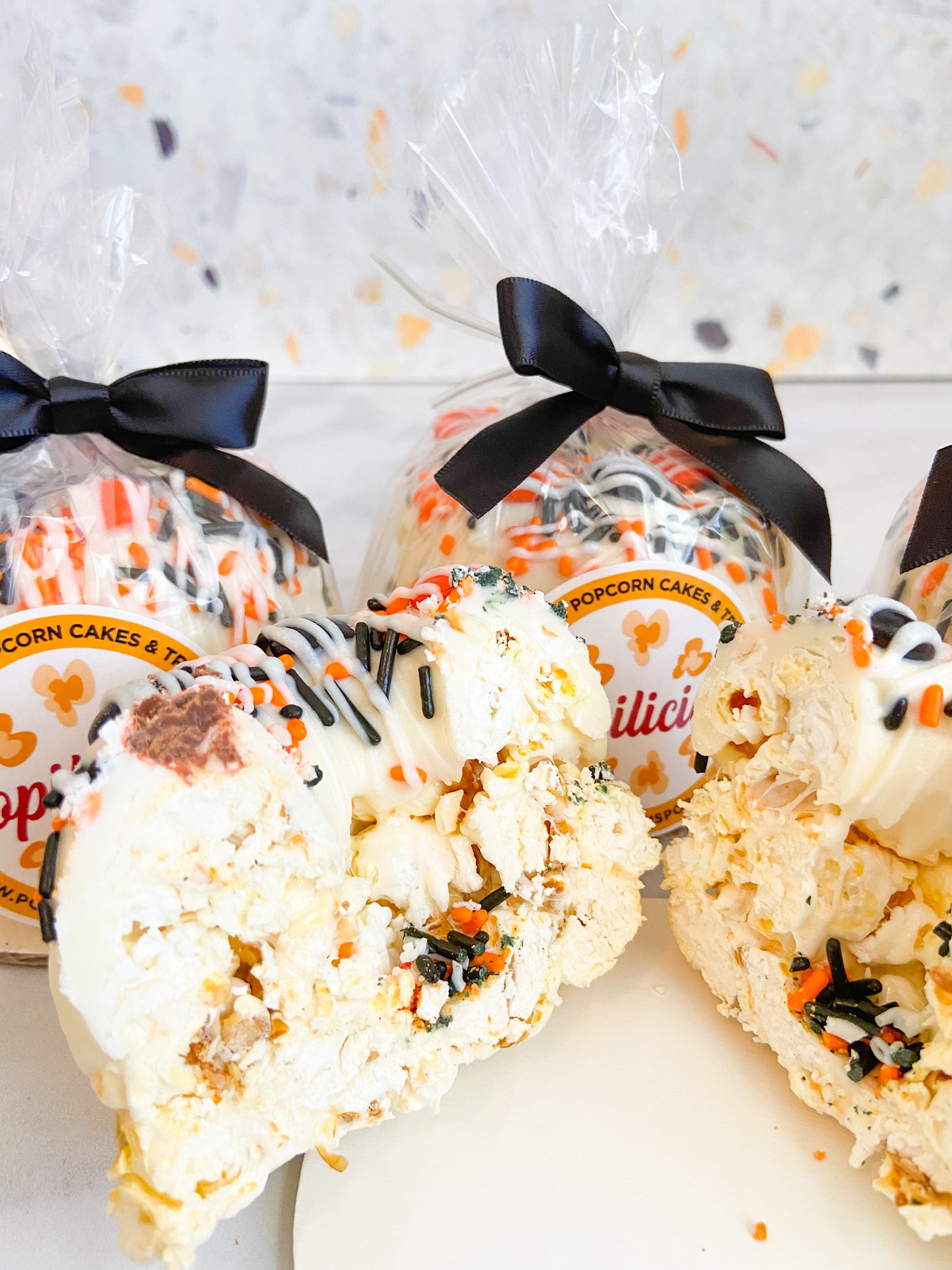 Halloween Mini Gourmet Popcorn Cakes