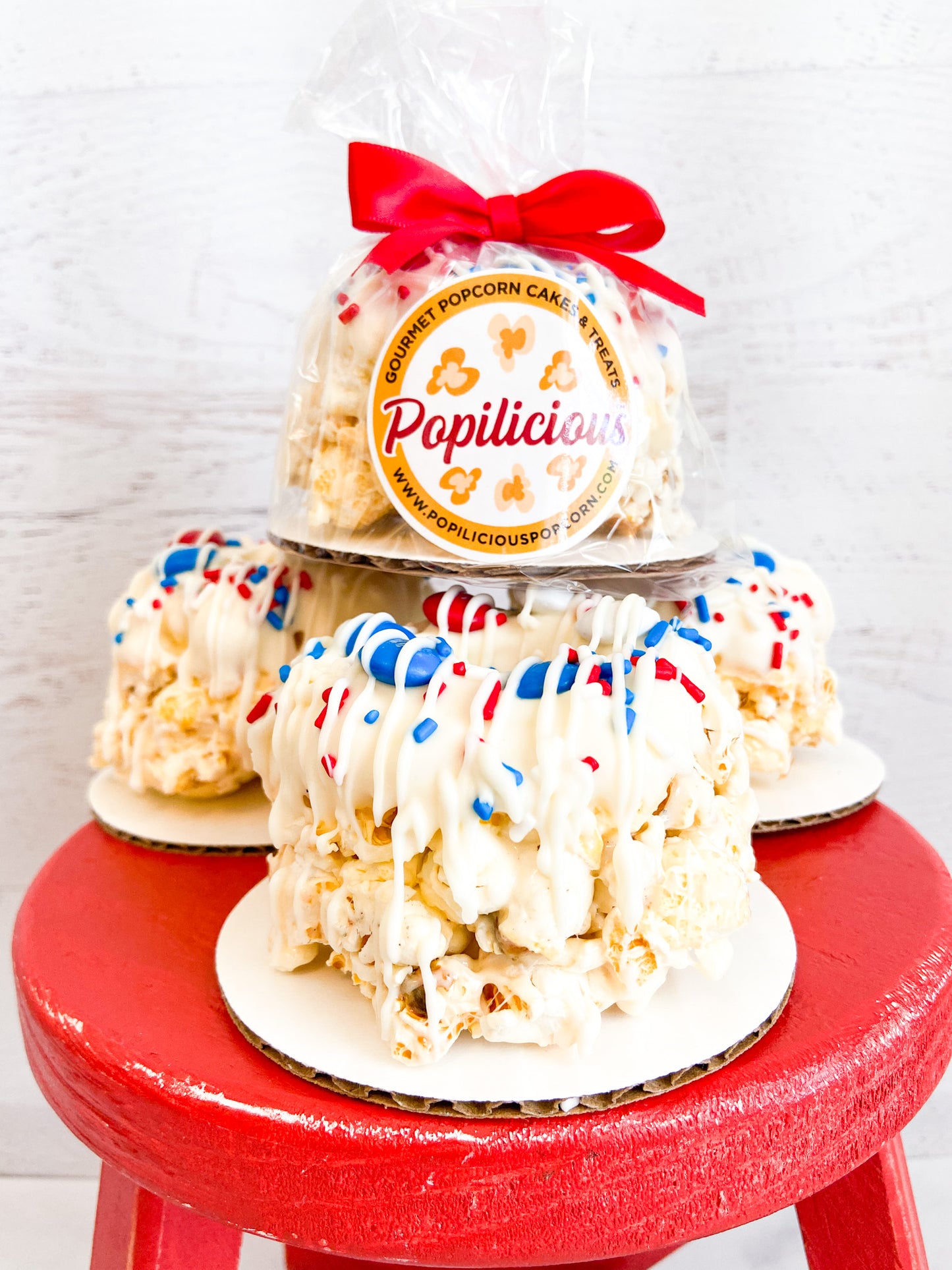 Patriotic Mini Gourmet Popcorn Cakes