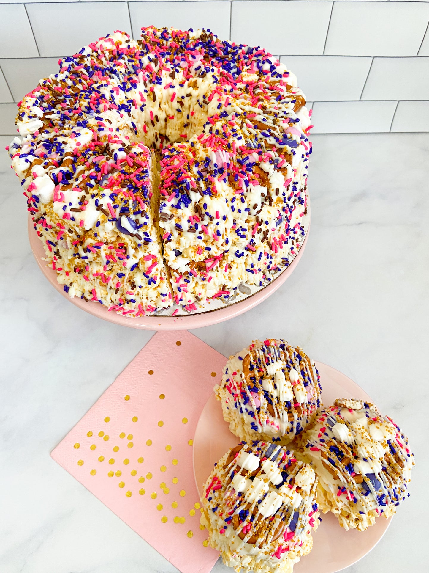 Unicorn Munch Gourmet Popcorn Cake